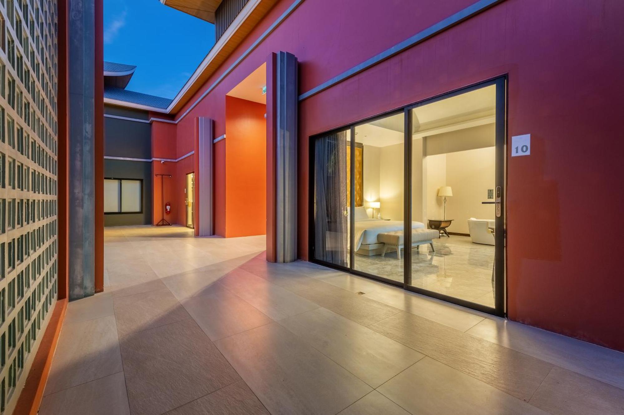 Phukalini Luxury Pool Villa & Onsen Hua Hin Exterior photo