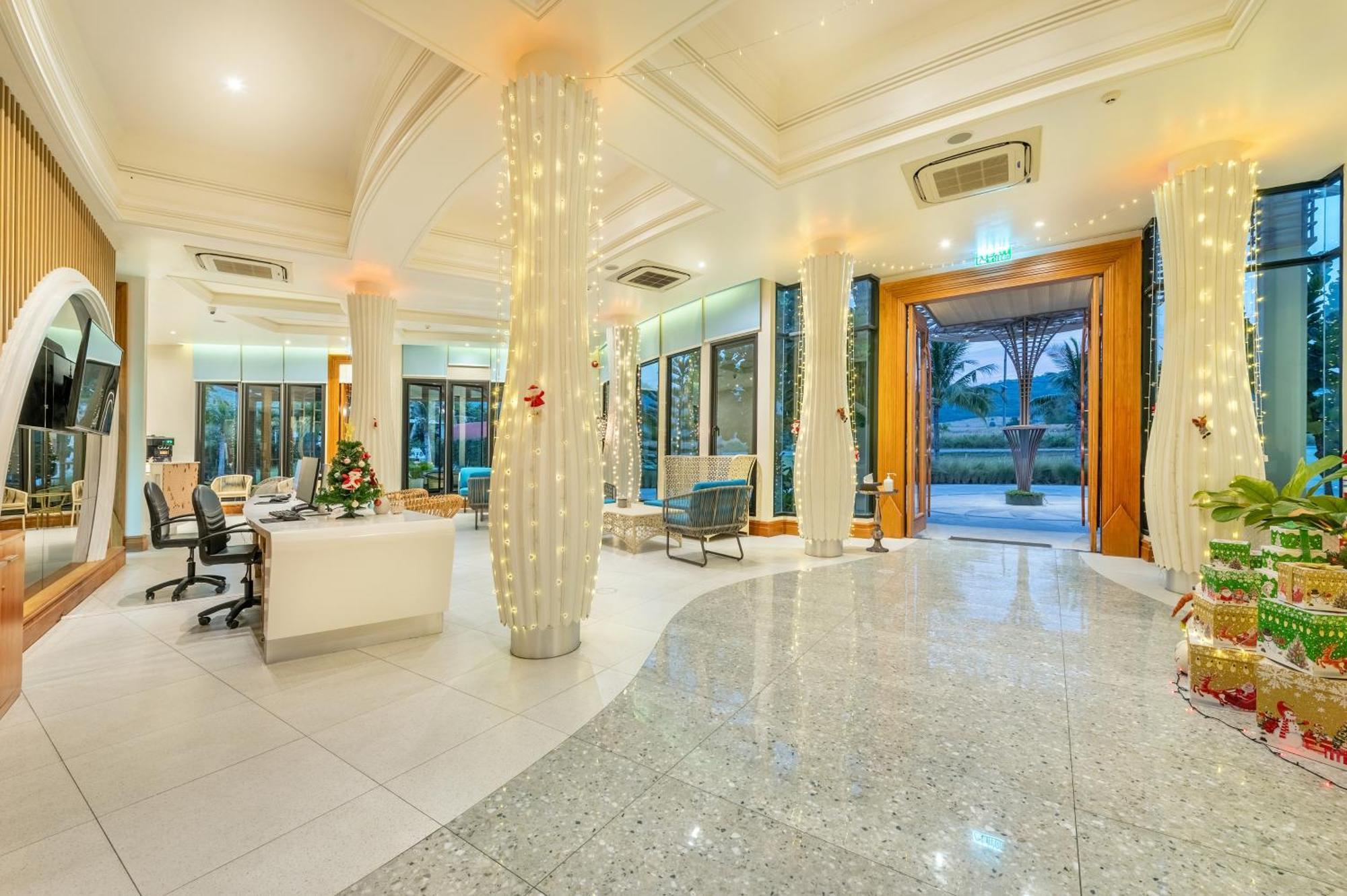 Phukalini Luxury Pool Villa & Onsen Hua Hin Exterior photo