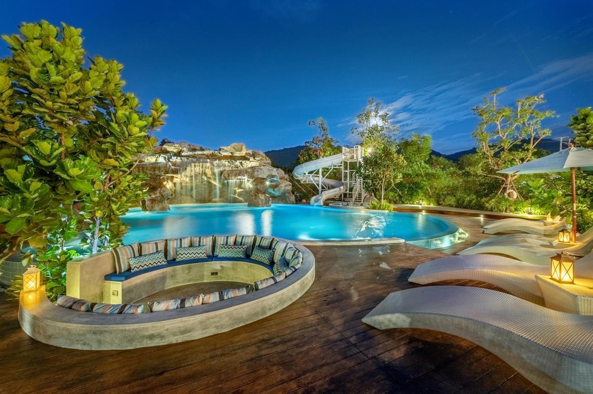 Phukalini Luxury Pool Villa & Onsen Hua Hin Exterior photo