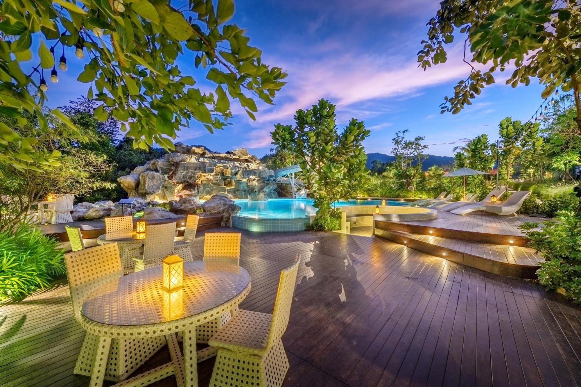 Phukalini Luxury Pool Villa & Onsen Hua Hin Exterior photo
